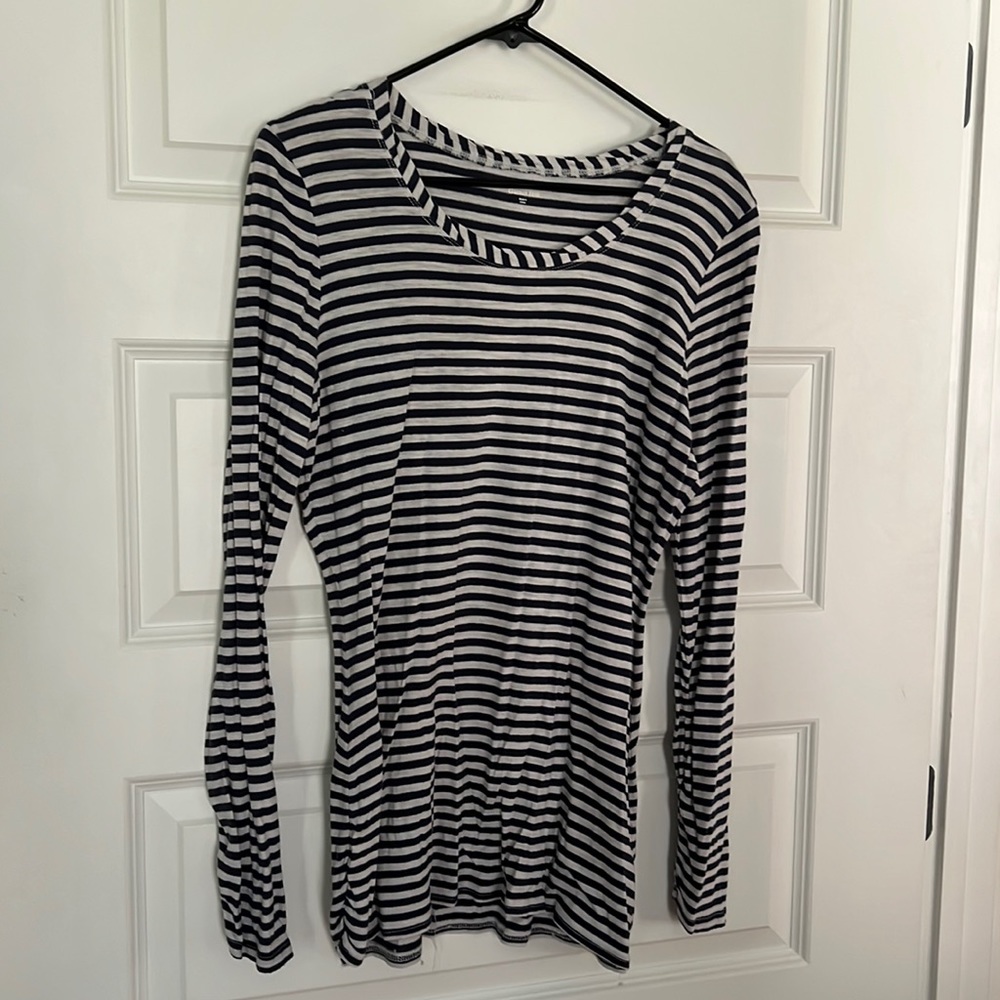 Garnet Hill long sleeve top